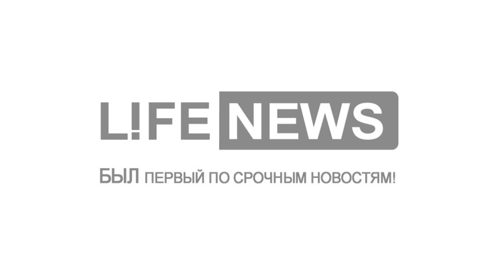 LAYF-N`YUZ-prekratil-veshhanie.jpg